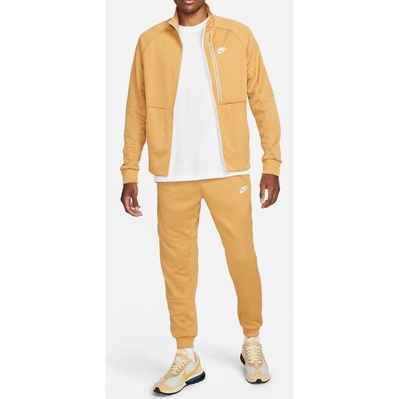 Nike Sportswear Tribute Taper Joggers Size Large Mens Pants Elemental Gold NEW - Picture 10 of 10